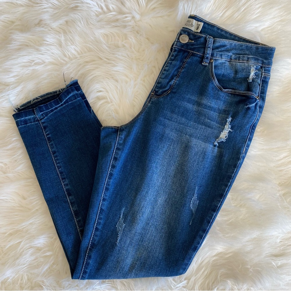 ROYALTY FOR ME Jeans High-Rise Distressed Skinny 5-Pocket Medium Wash Size 8